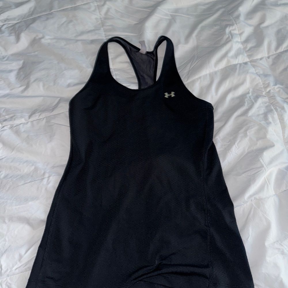 Under Armour Black Fitted Sleeveless Tank Top